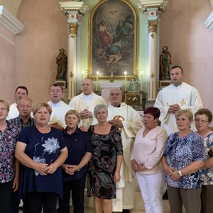 U župi Cerovac Barilovićki, skromno, ali svečano proslavljeno 30 godina svećeništva vlč. Ivana Tompića